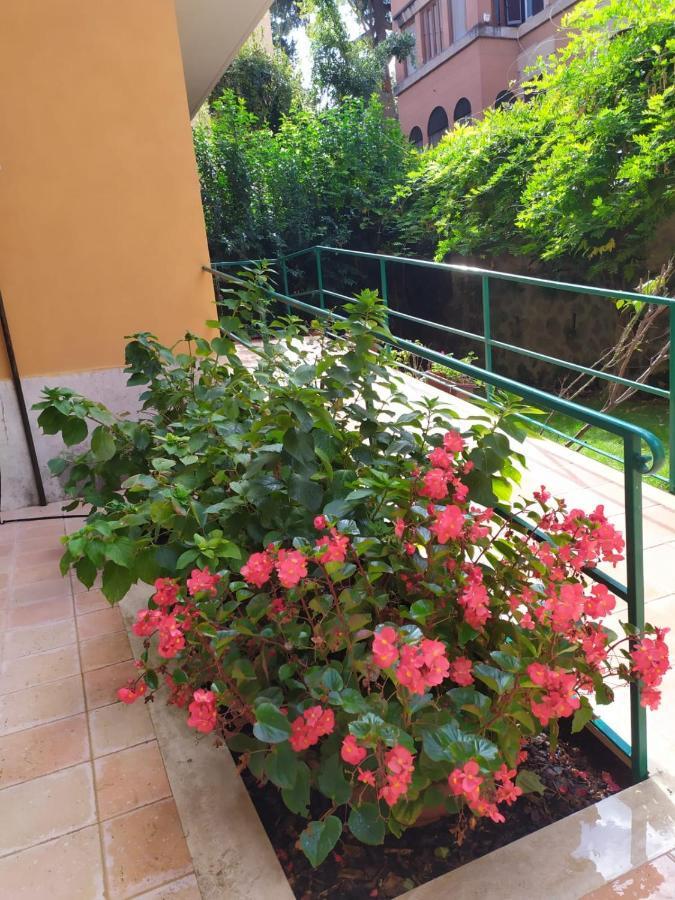 Angolo sul Giardino Roma Exterior foto